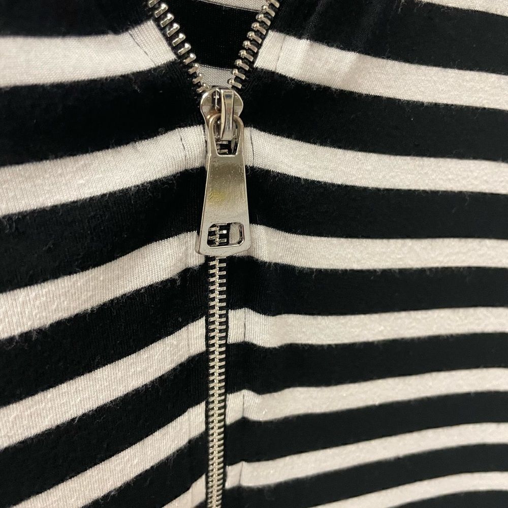 Striped Tank - Picture 3 of 5